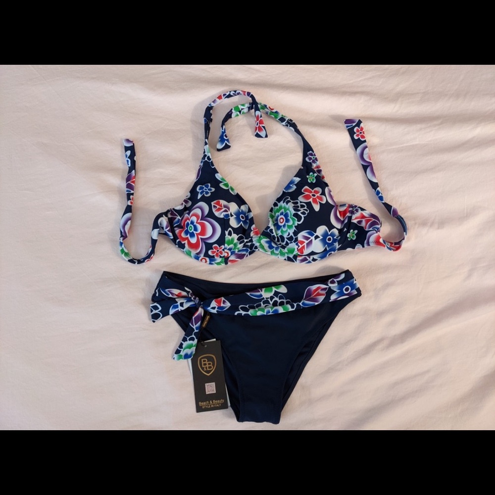 2 piece bikini swimsuit